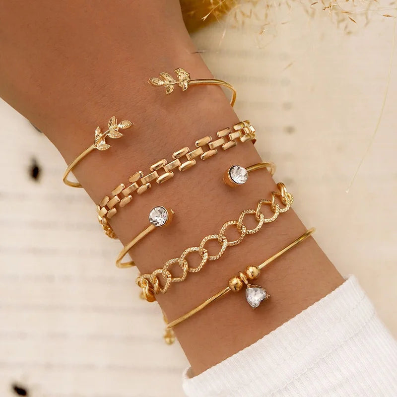 Modern Geometric Link Bracelet Set - Leaves and Heart for Women